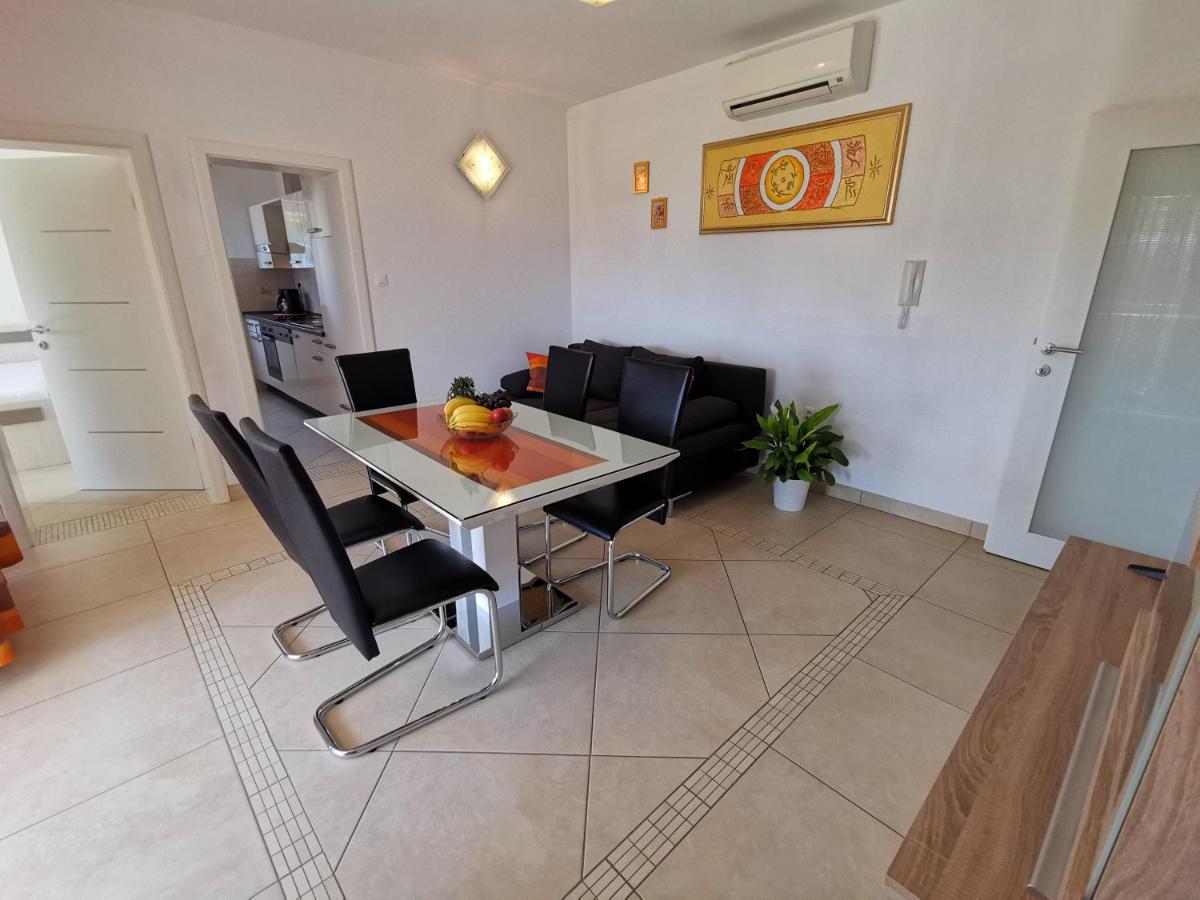 Villa Sara Crikvenica Ngoại thất bức ảnh
